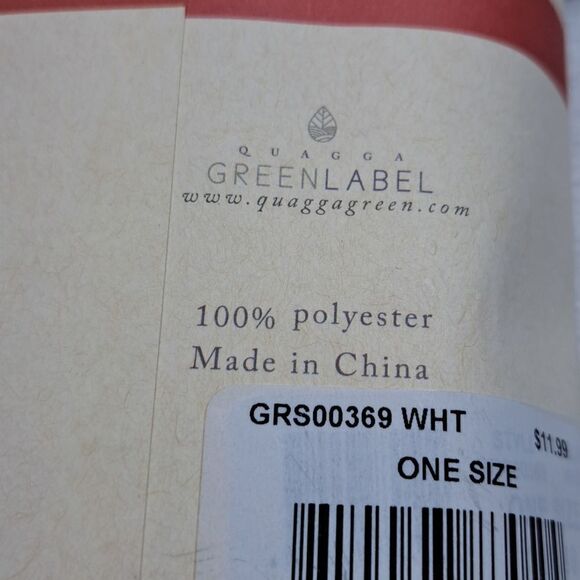 NWT Quagga Blanket Wrap in White/Grey/Black - Picture 6 of 8
